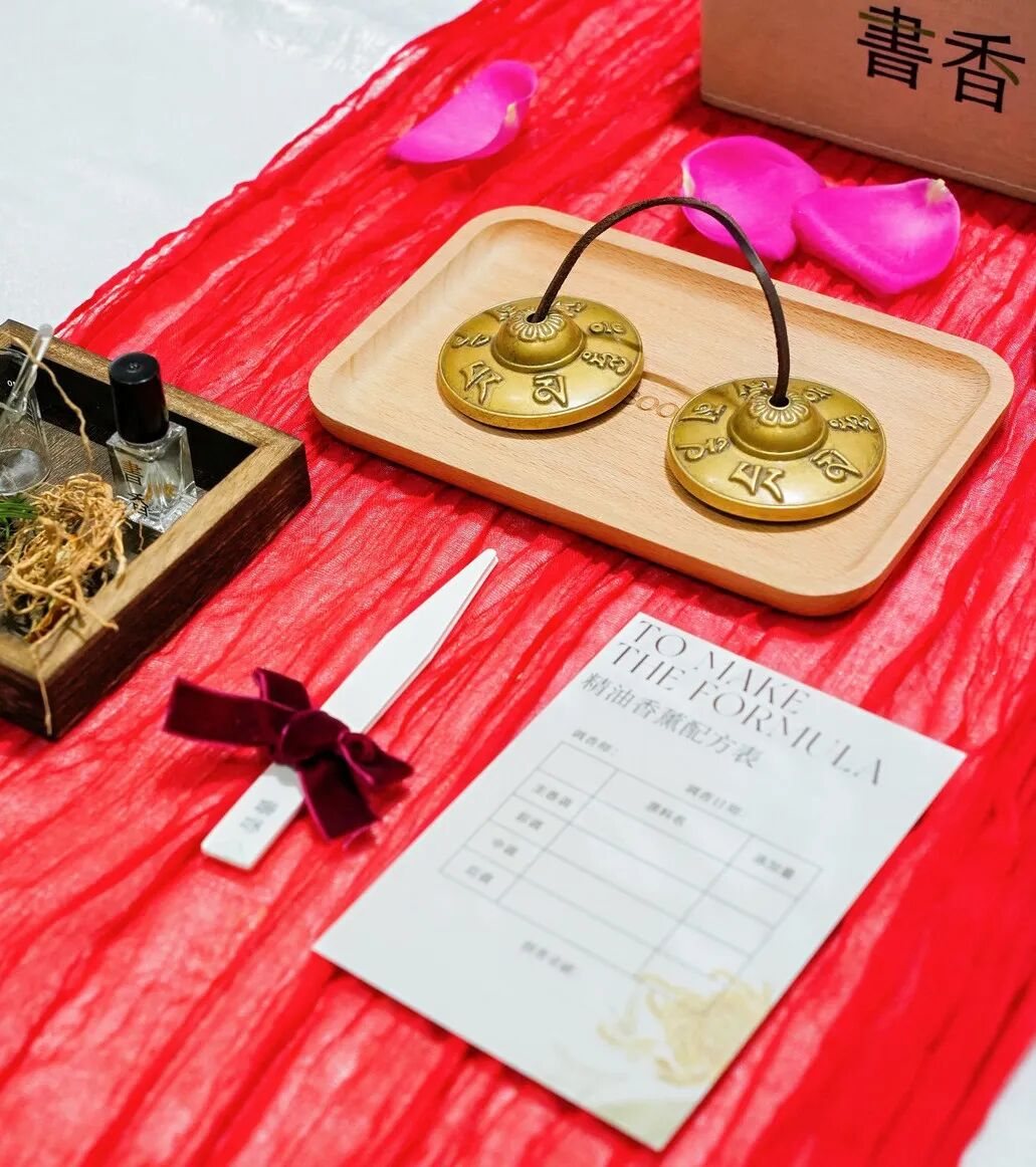 古法打香篆现场